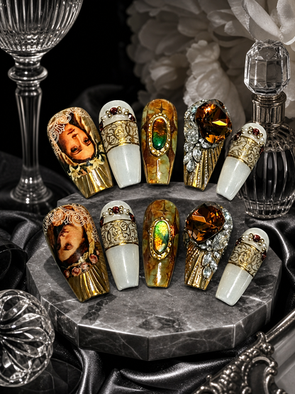 Gilded Renaissance Reverie | LUMlix Haute Nail