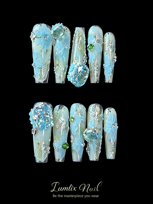 Azure Garden's Frozen Sonata | LUMlix Haute Nail