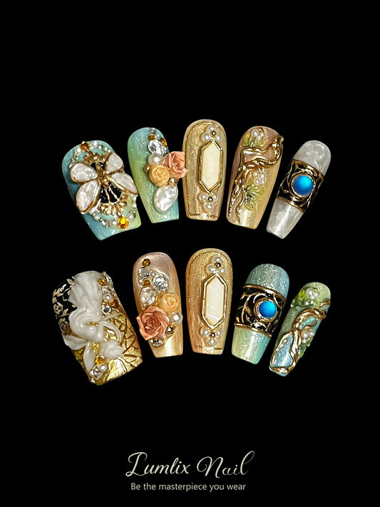 Midsummer's Gilded Dream | LUMlix Haute Nail