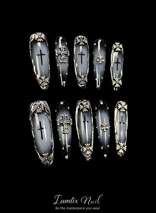 Gothic Vespers in Silver | LUMlix Haute Nail