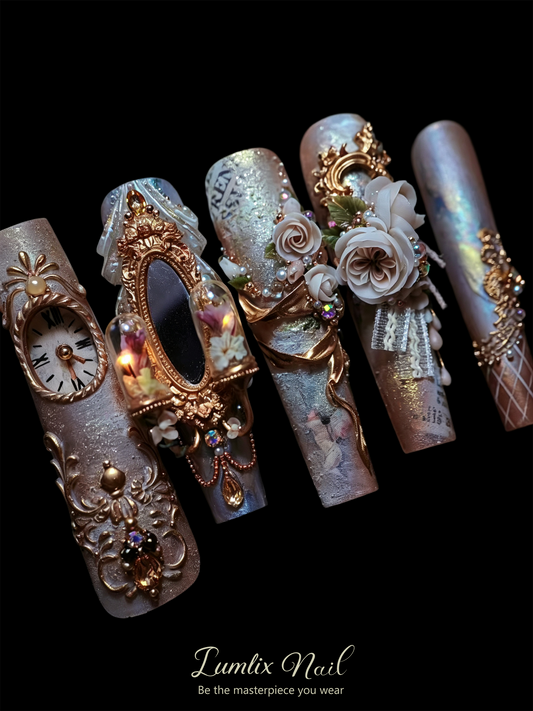 Gilded Timelessness | LUMlix Haute Nail