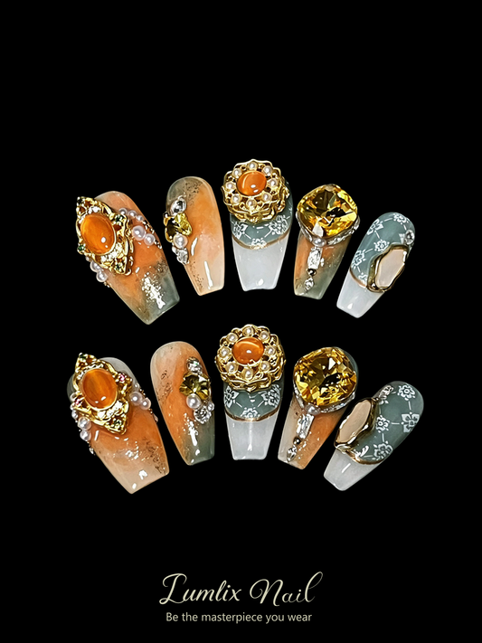 Gilded Amber Reverie | LUMlix Haute Nail