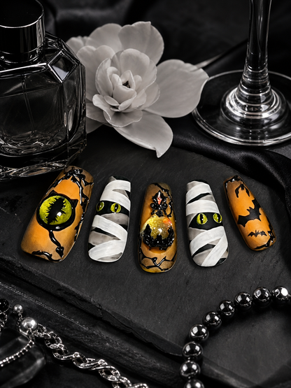 Nocturnal Luminance Enchantment | LUMlix Haute Nail