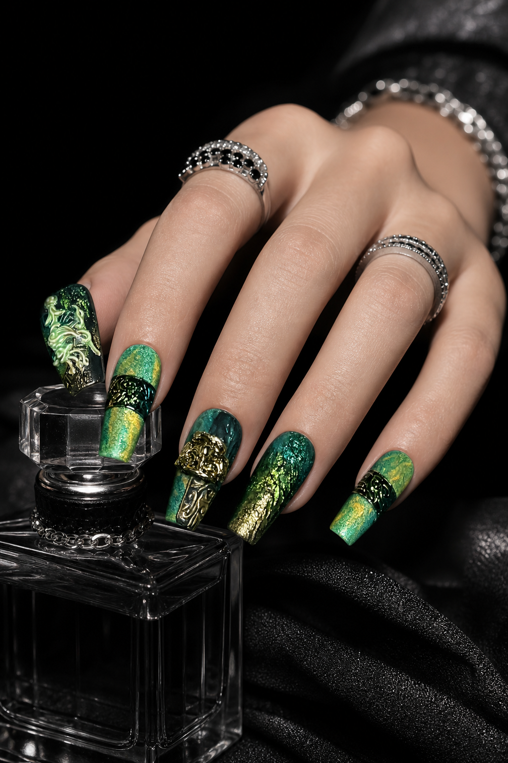 Verdant Mythos | LUMlix Haute Nail