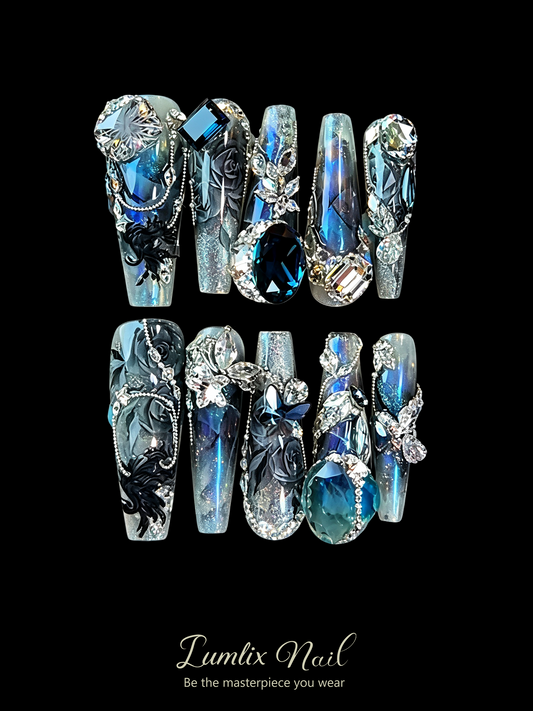 The Midnight Aurora's Secret | LUMlix Haute Nail