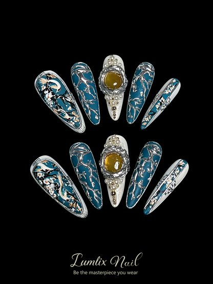 Azure Dynasty Relic | LUMlix Haute Nail