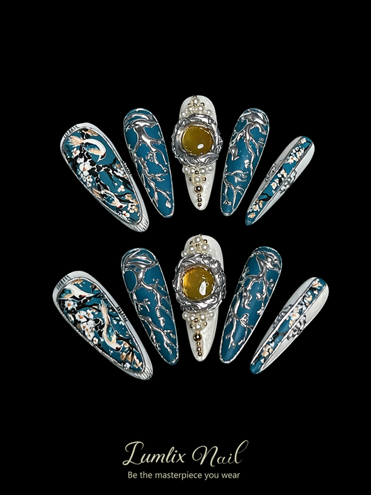 Azure Dynasty Relic | LUMlix Haute Nail