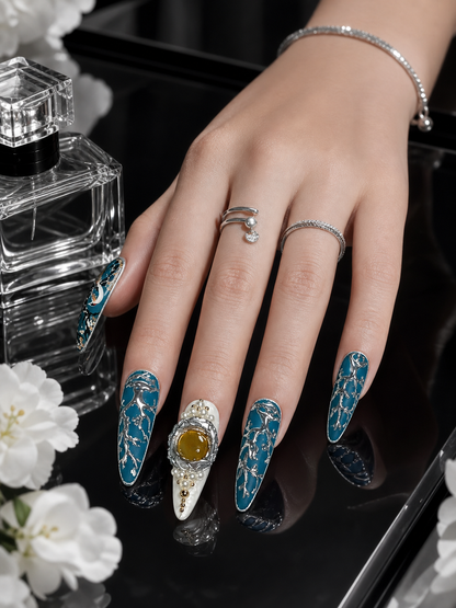Azure Dynasty Relic | LUMlix Haute Nail