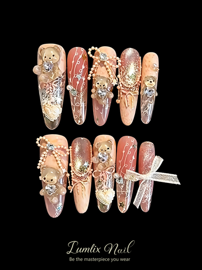 Whimsical Amber Bear | LUMlix Haute Nail