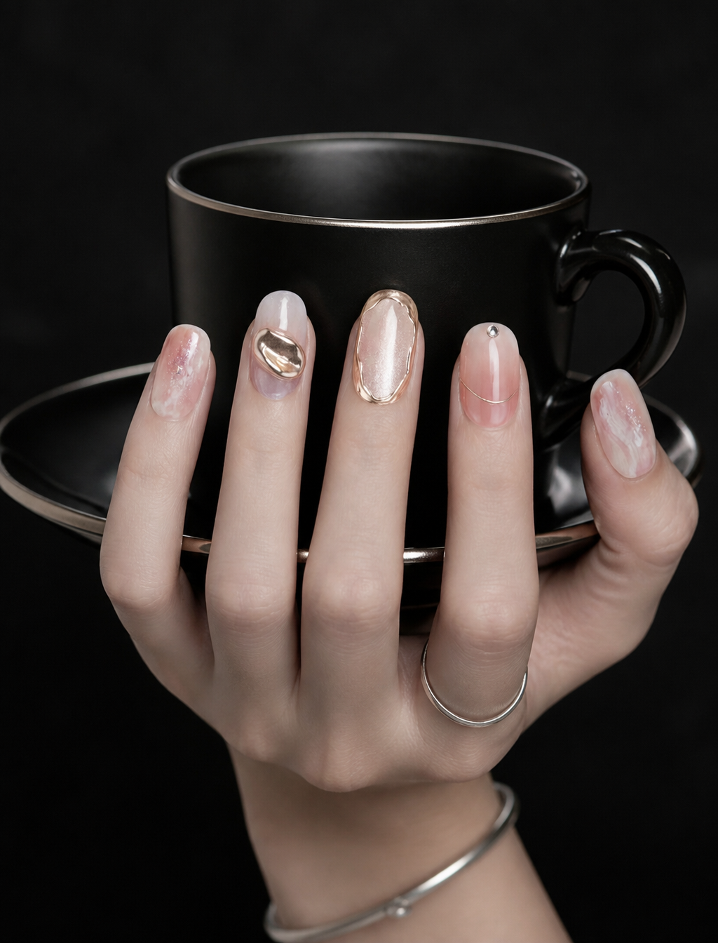 Venus's Molten Dawn | LUMlix Haute Nail