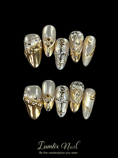 Aurum Regalis | LUMlix Haute Nail