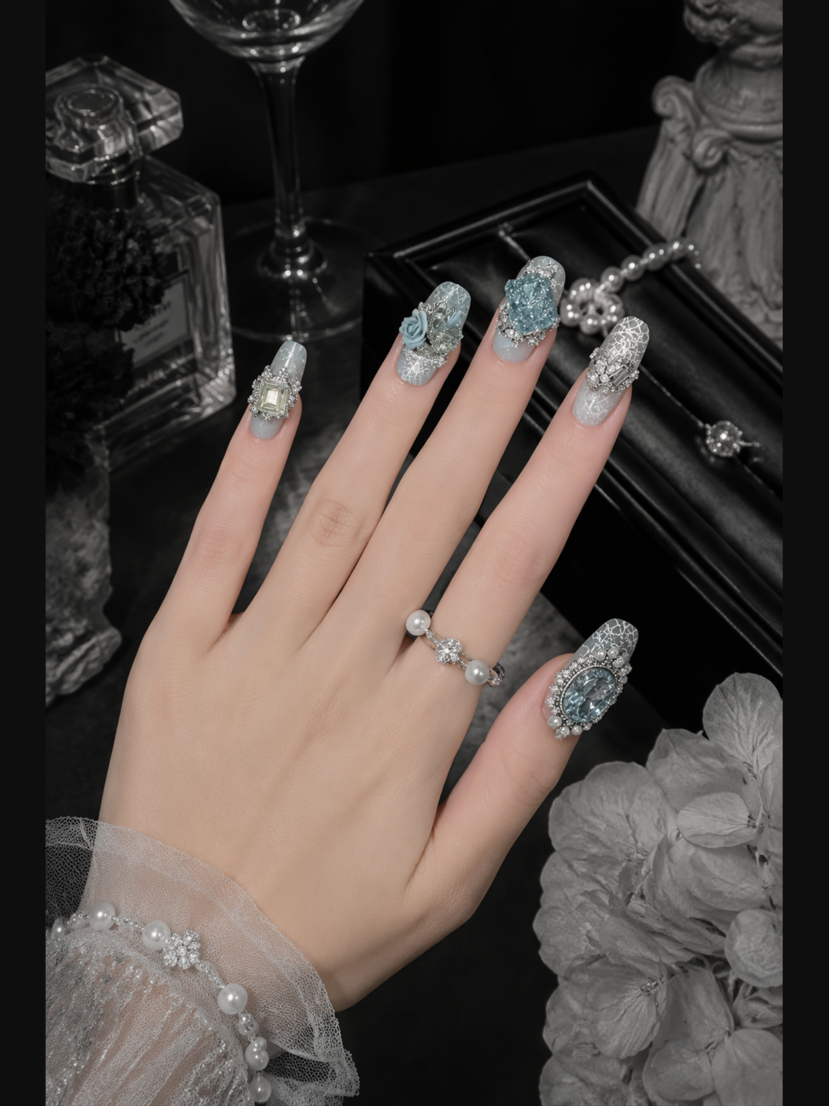 Frost & Filigree | LUMlix Haute Nail