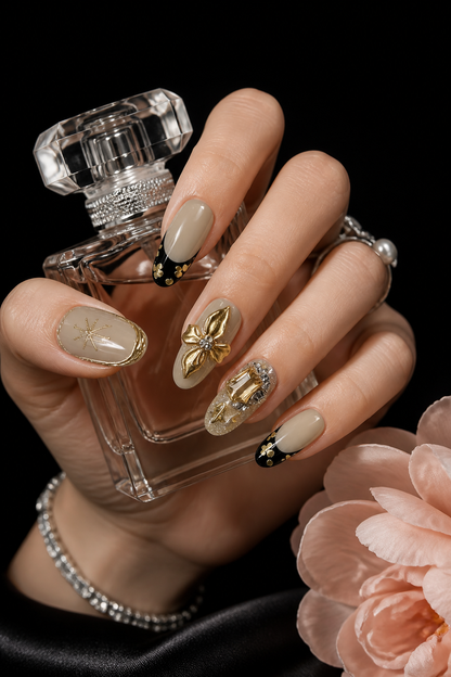 Éclat d'Or Éternel  | LUMlix Haute Nail
