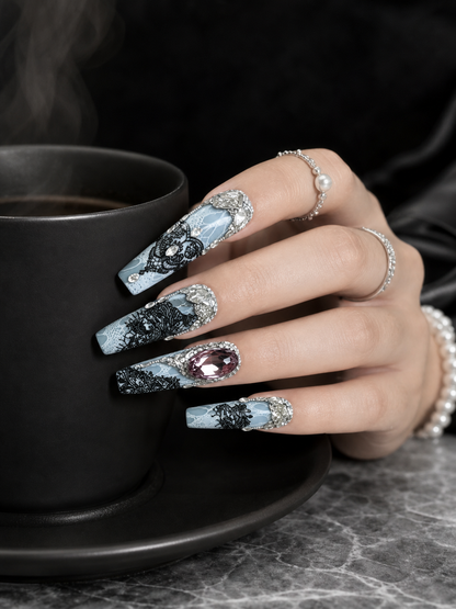 Midnight Lace Reverie | LUMlix Haute Nail