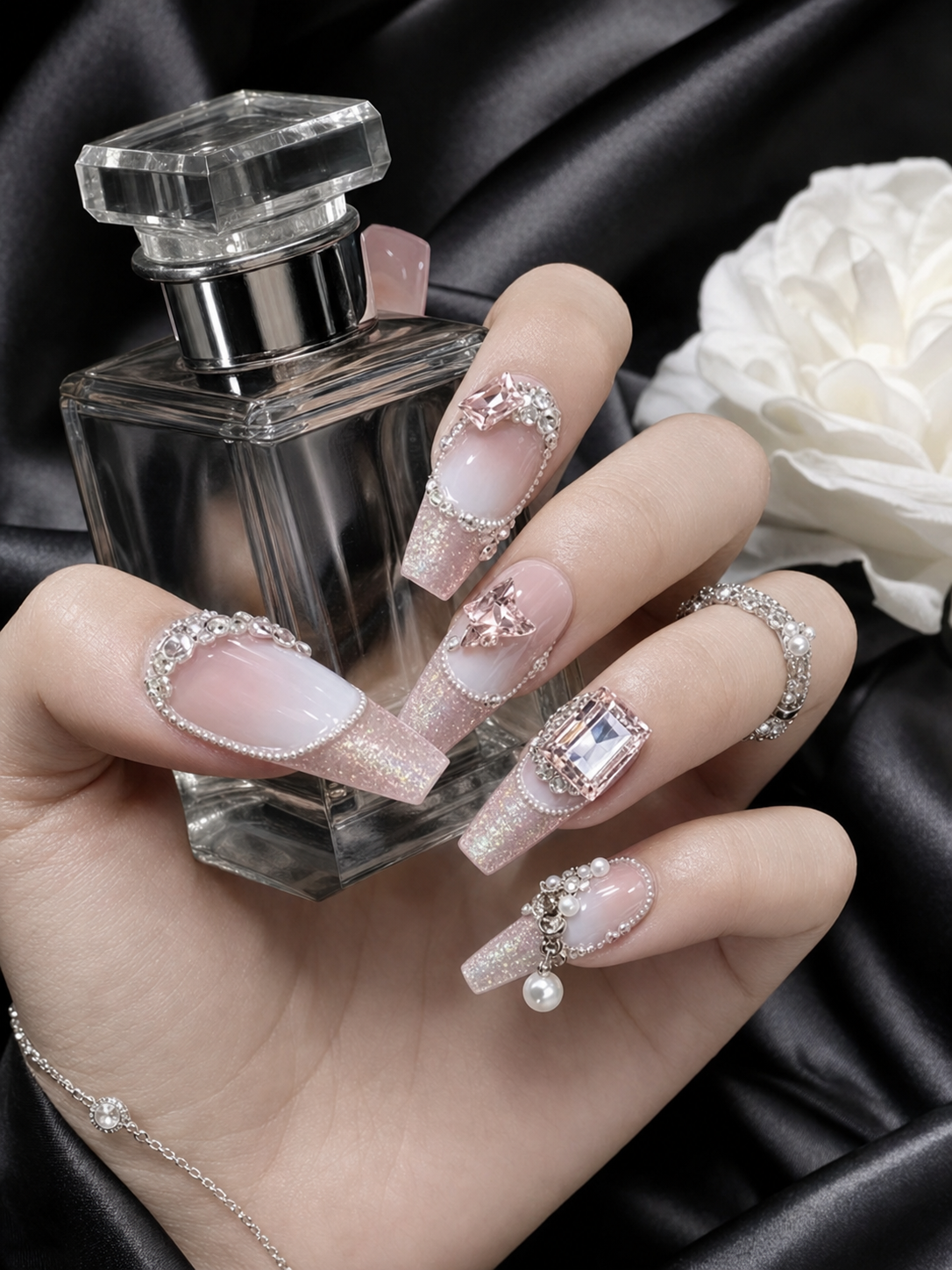 Rose Quartz Reverie | LUMlix Haute Nail