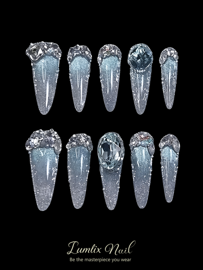 Glacial Abyss Sovereign | LUMlix Haute Nail