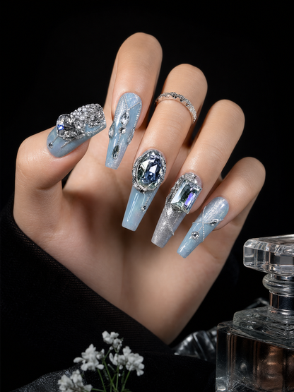 Celestial Silver Lining | LUMlix Haute Nail
