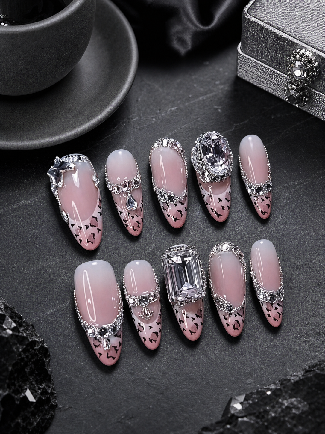 Velvet Noir Reverie | LUMlix Haute Nail