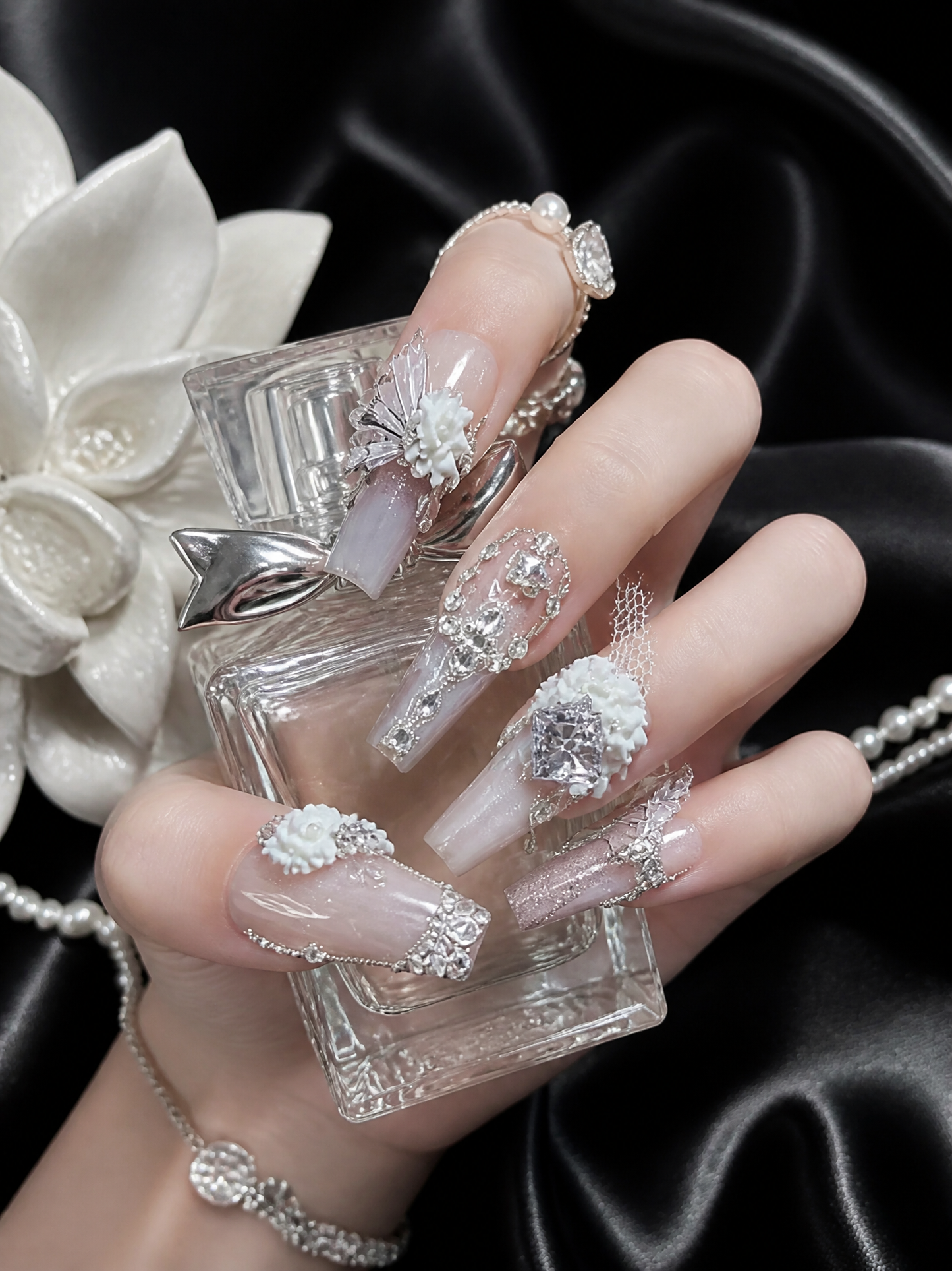 Celestial Lace Reverie | LUMlix Haute Nail