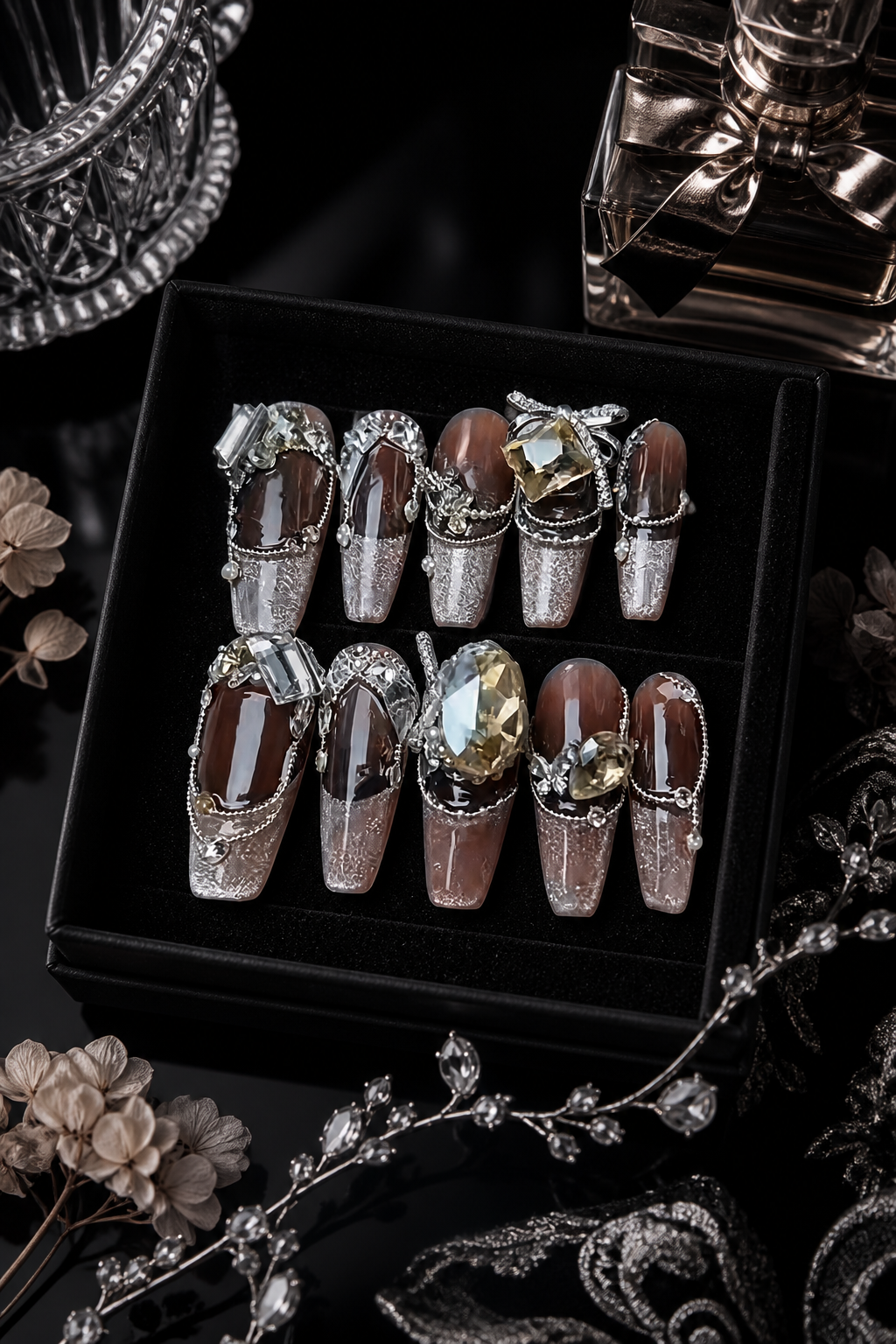 Midnight Amber & Silver Chain | LUMlix Haute Nail