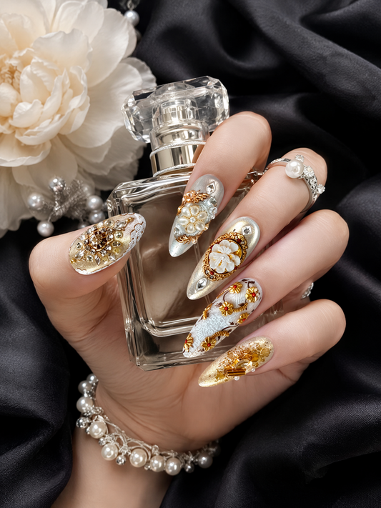 Gilded Porcelain Dynasty | LUMlix Haute Nail