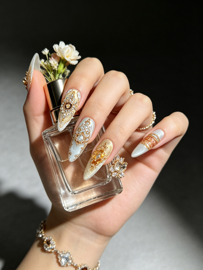 Gilded Porcelain Dynasty | LUMlix Haute Nail