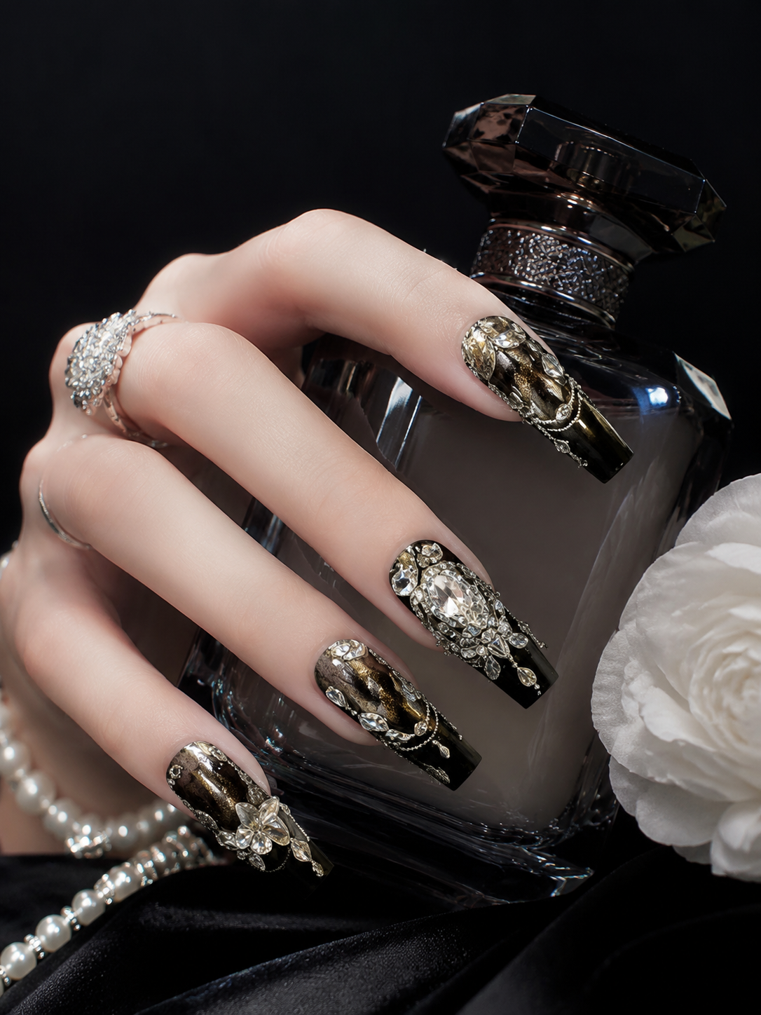 Obsidian Eclipse Sovereign | LUMlix Haute Nail