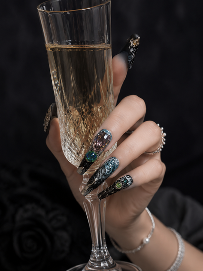 Obsidian Dragon's Gaze | LUMlix Haute Nail
