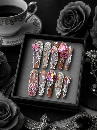 Gilded Twilight Reverie | LUMlix Haute Nail