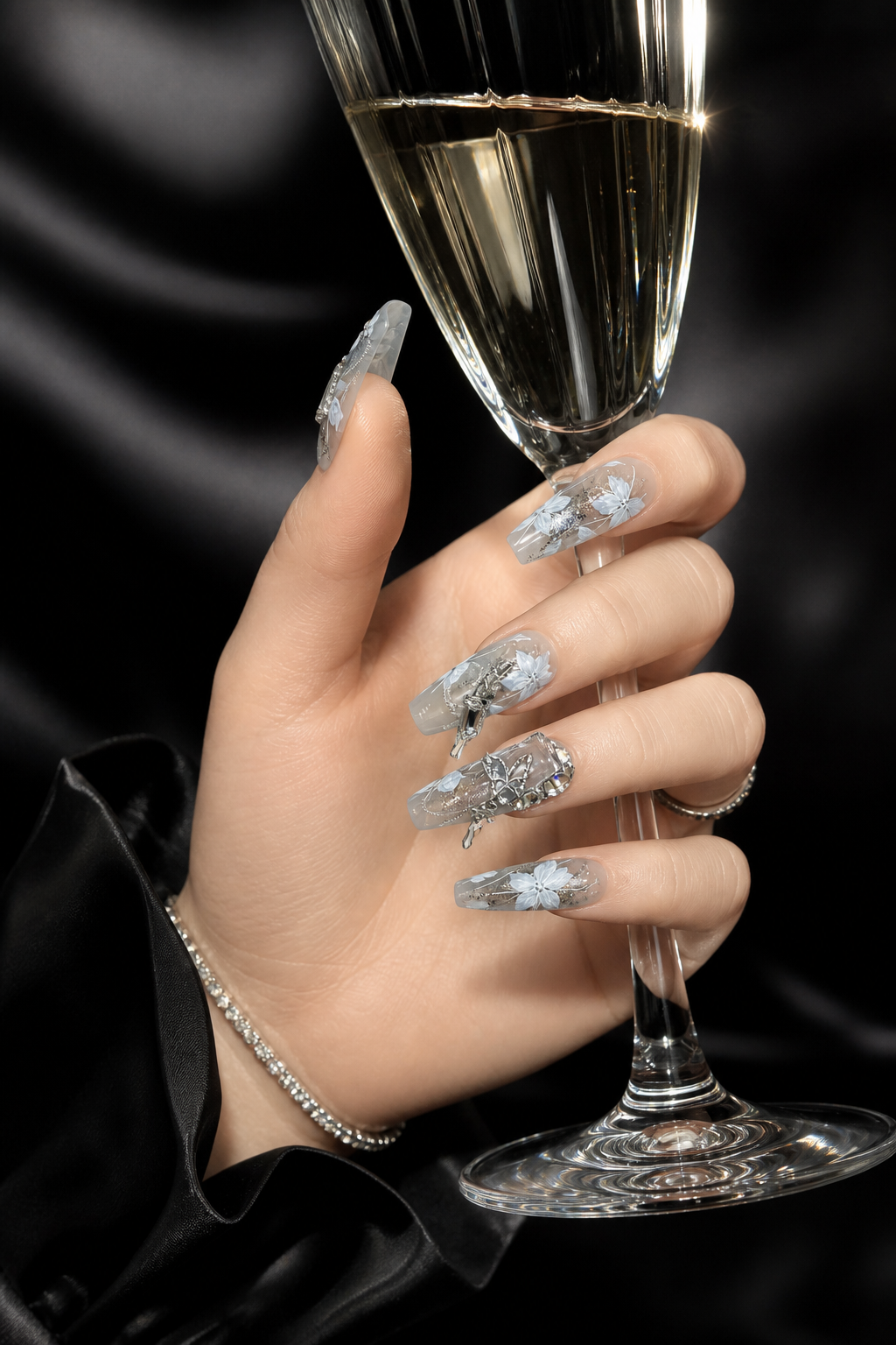 Lunar Frost Reverie | LUMlix Haute Nail