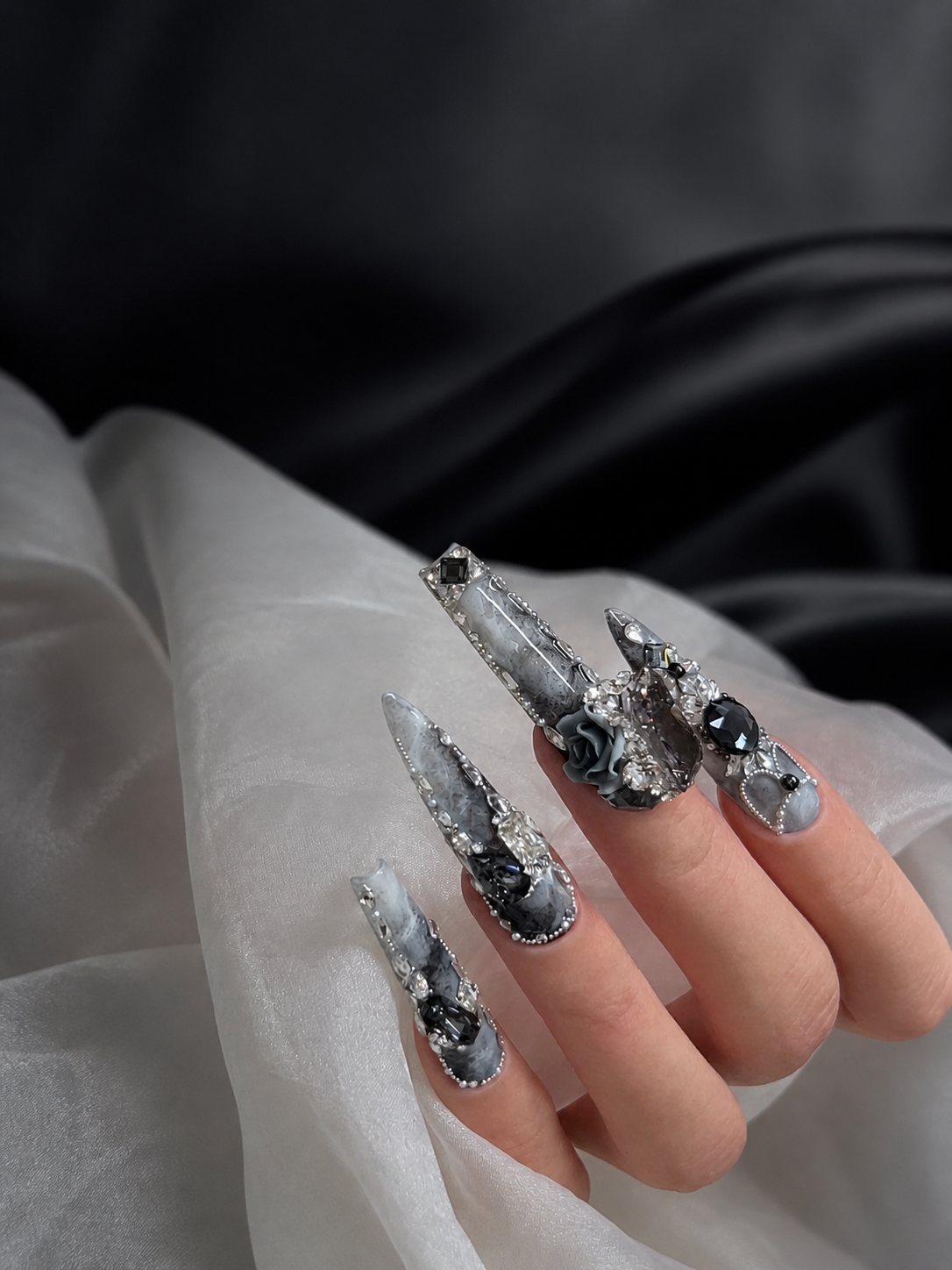 Obsidian Mist & Sterling Frost | LUMlix Haute Nail