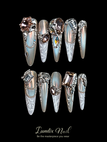 Lunar Frost & Champagne Sovereign | LUMlix Haute Nail