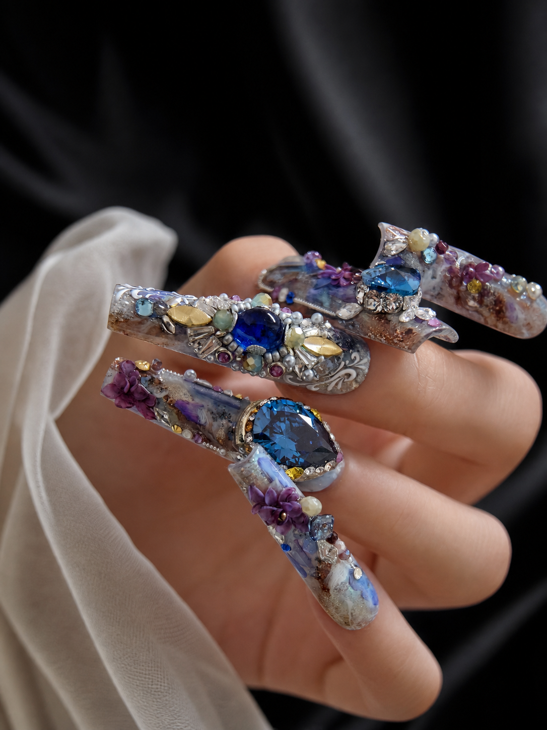Midnight Byzantine Mosaic | LUMlix Haute Nail