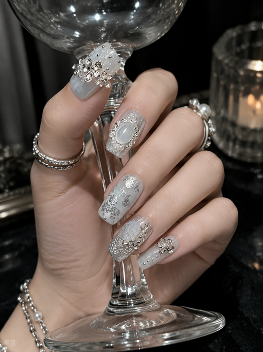 Lumière de Glace Éternelle | LUMlix Haute Nail
