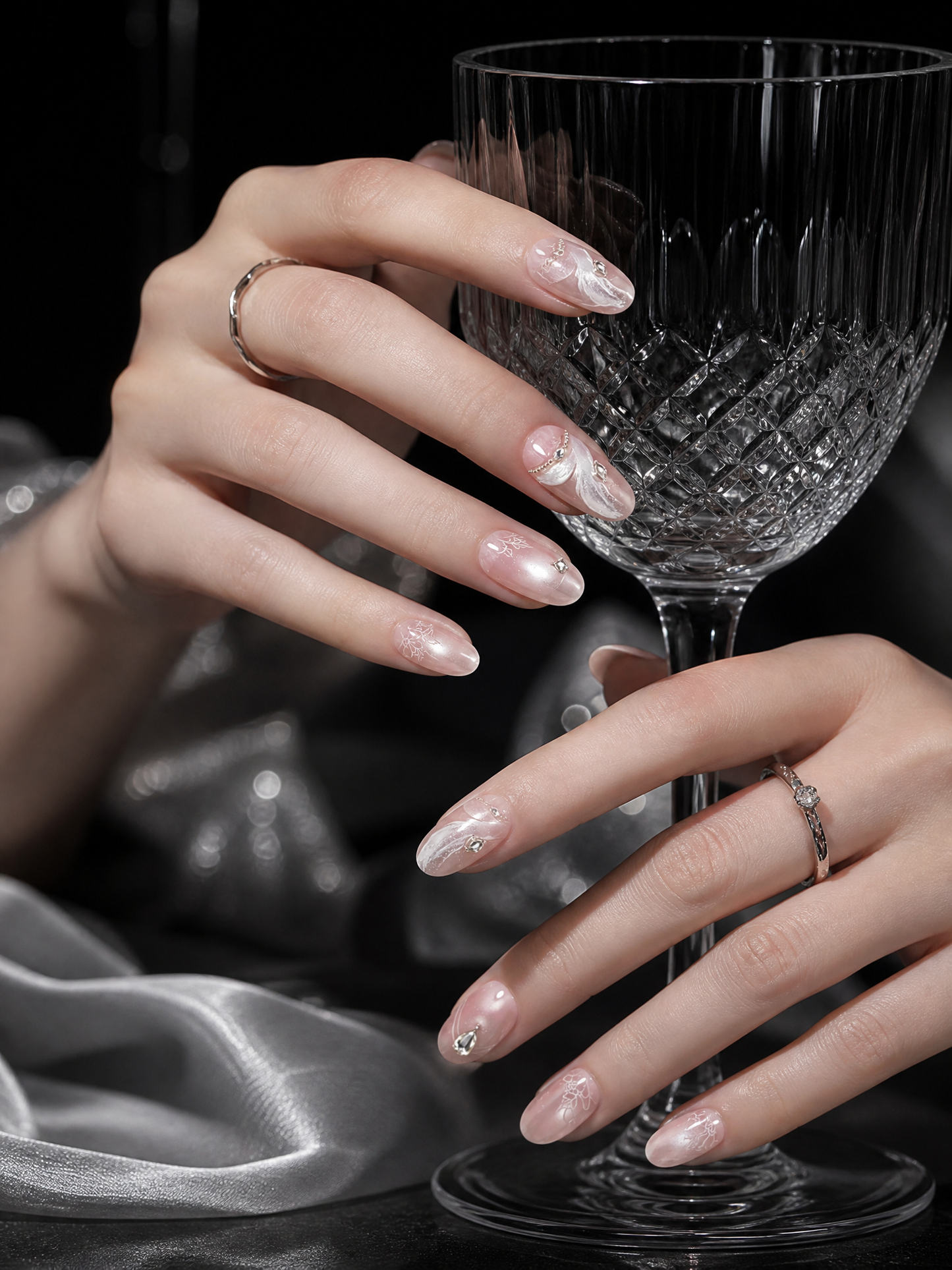 Aurora’s Whispering Veil | LUMlix Haute Nail