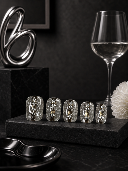 Celestial Midnight Reverie | LUMlix Haute Nail