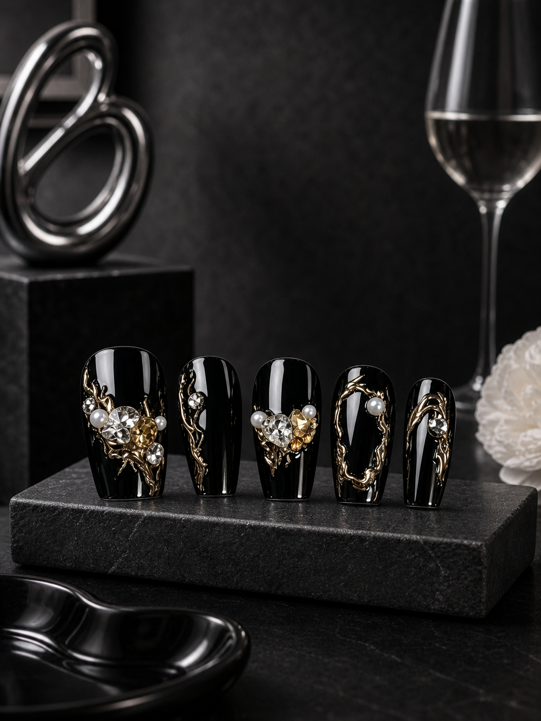 Midnight Gold Dynasty | LUMlix Haute Nail