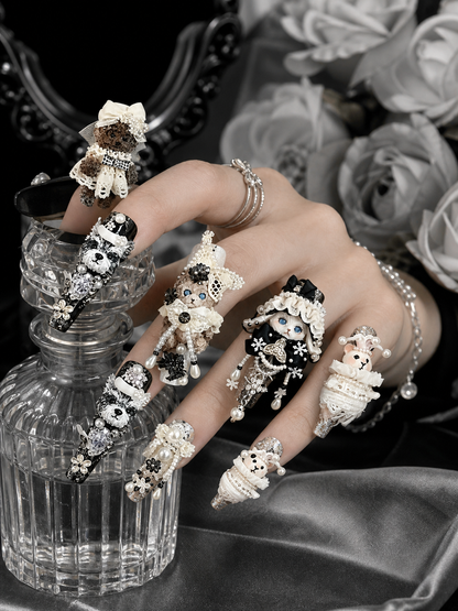 Porcelain Menagerie's Royal Ball | LUMlix Haute Nail