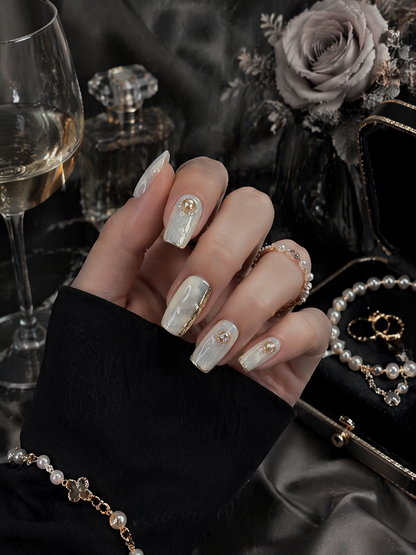 Lumière de Marbre Doré | LUMlix Haute Nail