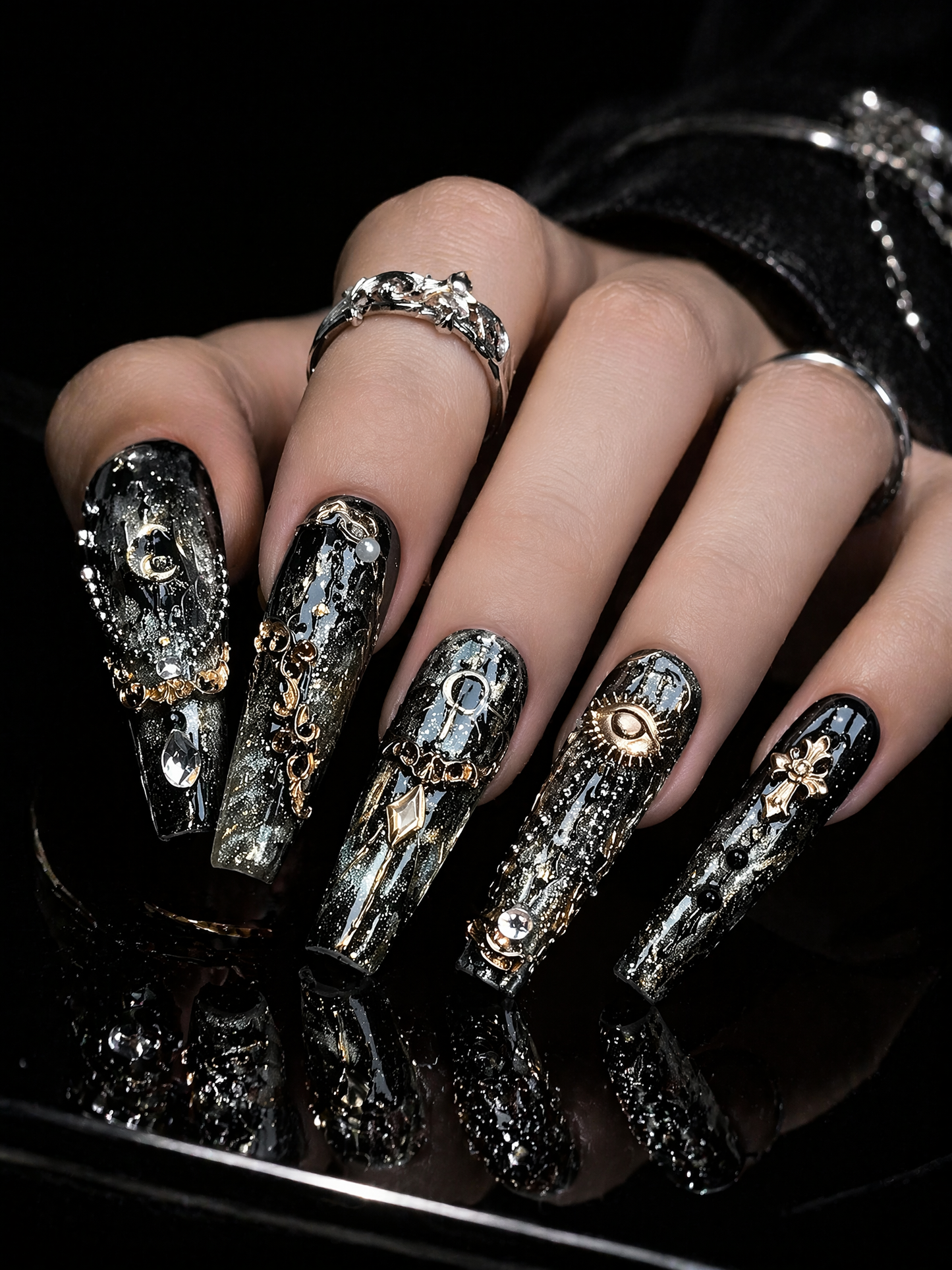 Obsidian Covenant No. 9 | LUMlix Haute Nail