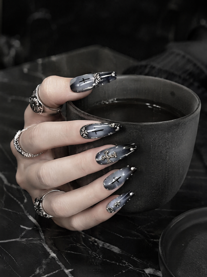 Gothic Vespers in Silver | LUMlix Haute Nail