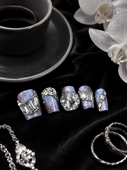 Celestial Amethyst Frost | LUMlix Haute Nail