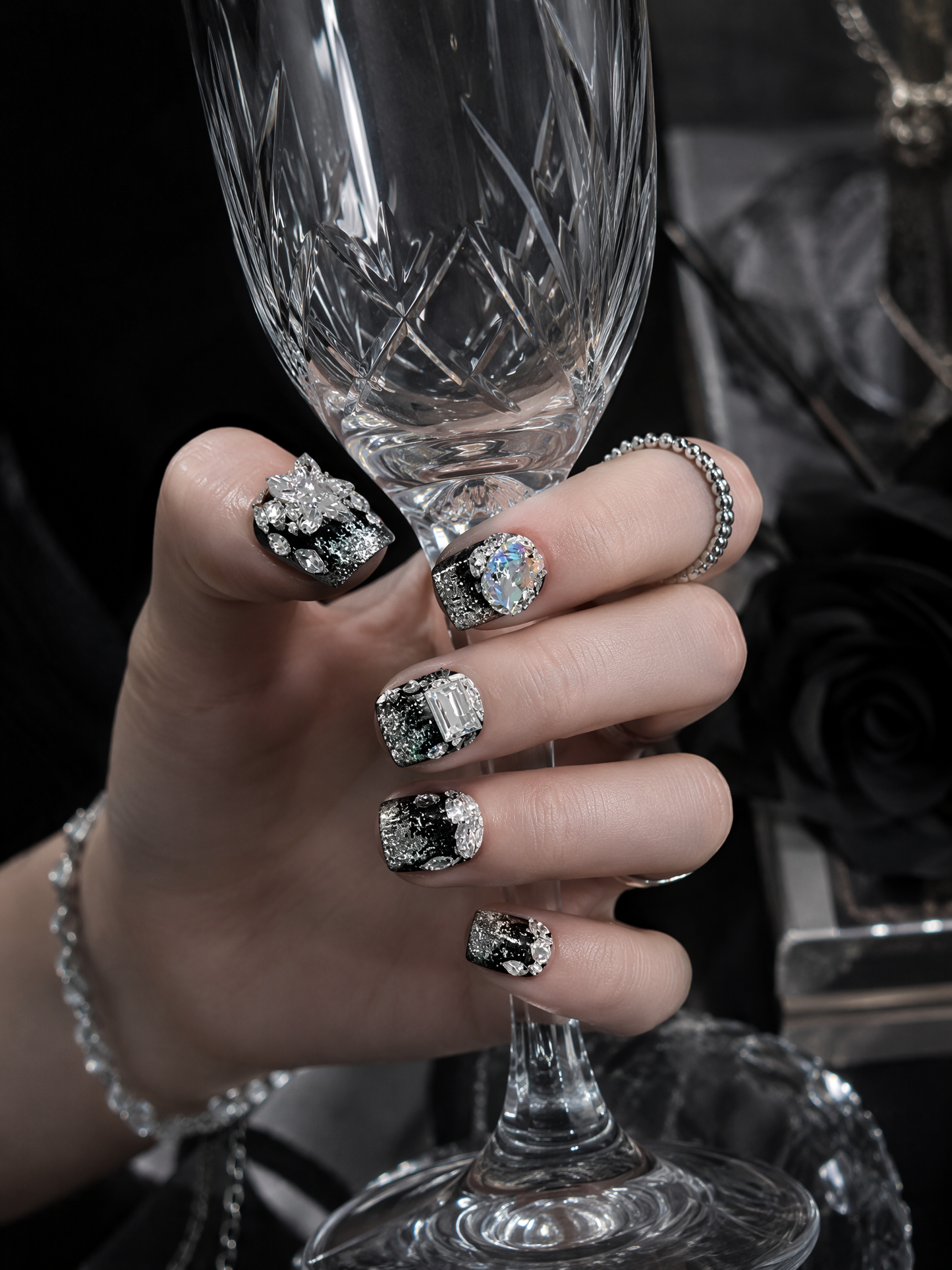 Stellar Noir | LUMlix Haute Nail