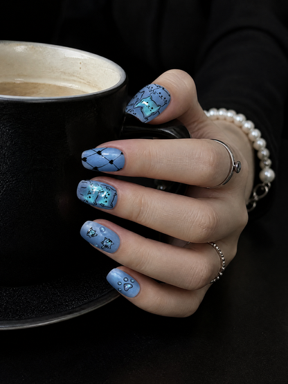Blue Kitten Sketch | LUMlix Haute Nail