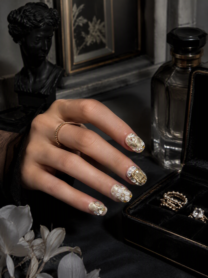 Gilded Flora Reverie | LUMlix Haute Nail