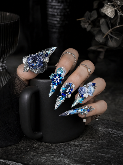 Midnight Frost's Frozen Rose | LUMlix Haute Nail