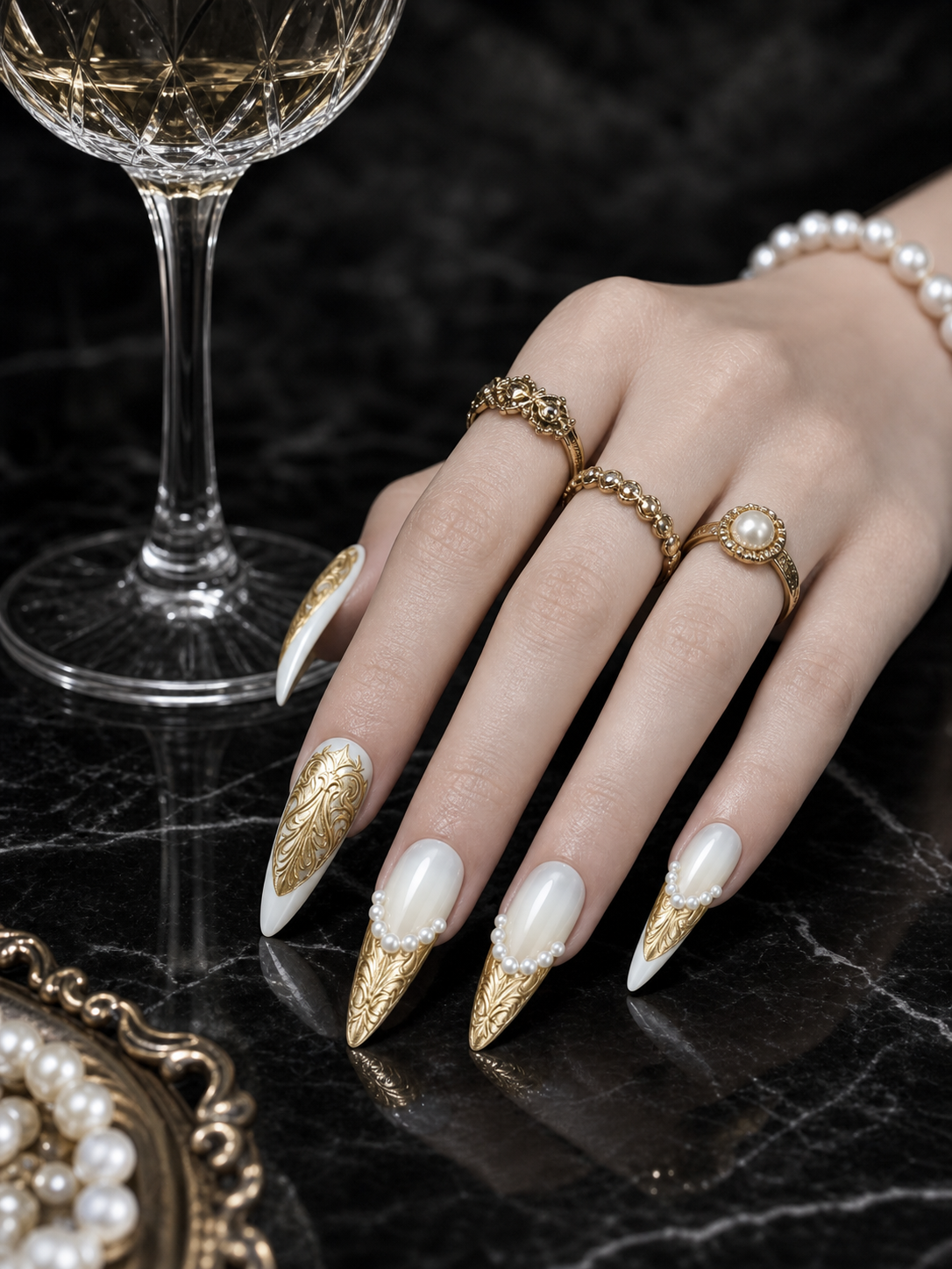 Gilded Versailles Oath | LUMlix Haute Nail