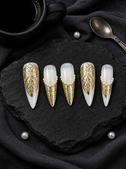 Gilded Versailles Oath | LUMlix Haute Nail