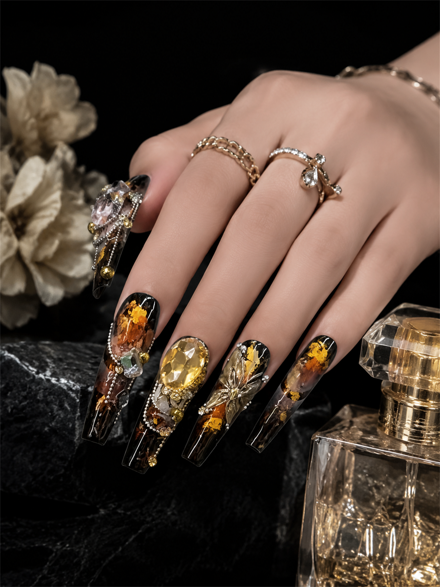 Amber Sovereign's Legacy | LUMlix Haute Nail