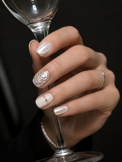 Lunar Opulence | LUMlix Haute Nail